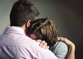 家人吸毒我該怎麼做？8字教你如何處理