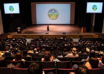 親職教育專家王晴分享快樂之道一書