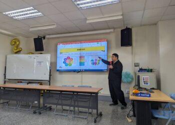 高雄市國教輔導團