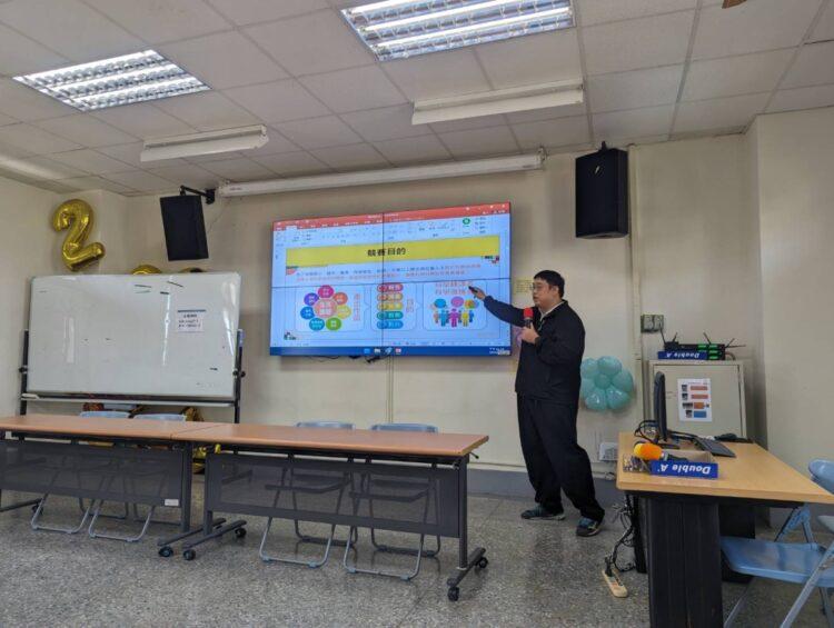 高雄市國教輔導團