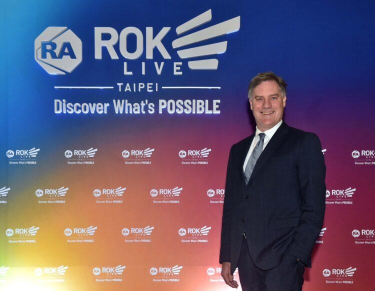 【新聞圖說一】洛克威爾自動化今舉行「2024 洛克威爾自動化大學」研討會,由亞太區總裁 Scott Wooldridge 分享製造業發展全球競爭力的關鍵策略。