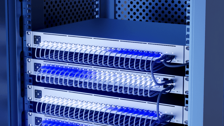 UniFi 推出 Switch Pro Max 交換器,獨創 Etherlighting 技術,可依網速、VLAN 標記顏色