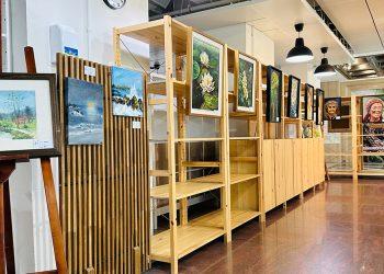 震後安定關懷義賣畫展