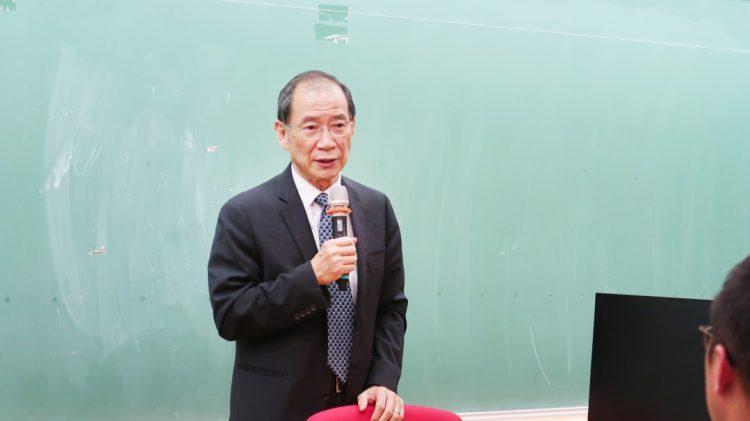 亞洲大學吳俊忠院長感謝科林捐贈並勉勵師生善盡大學社會責任