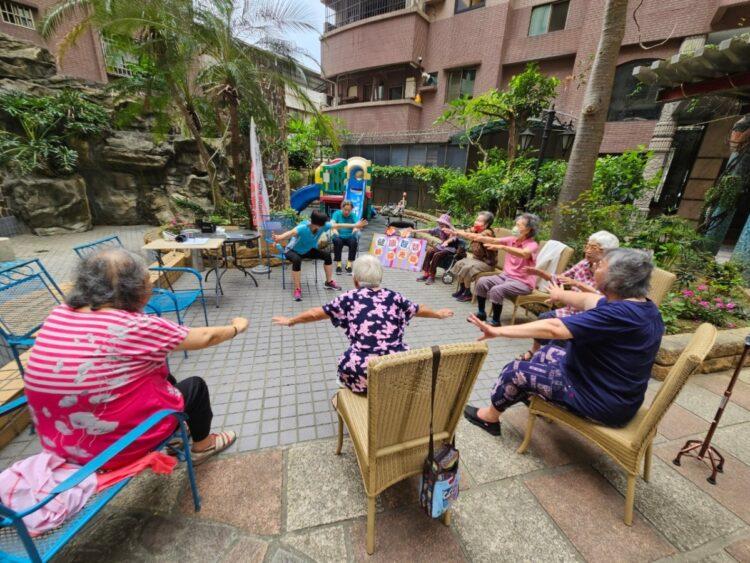 240625 祈樂園推動社區健康宣導:長者齊聚陽光花園,共享健康新知-1