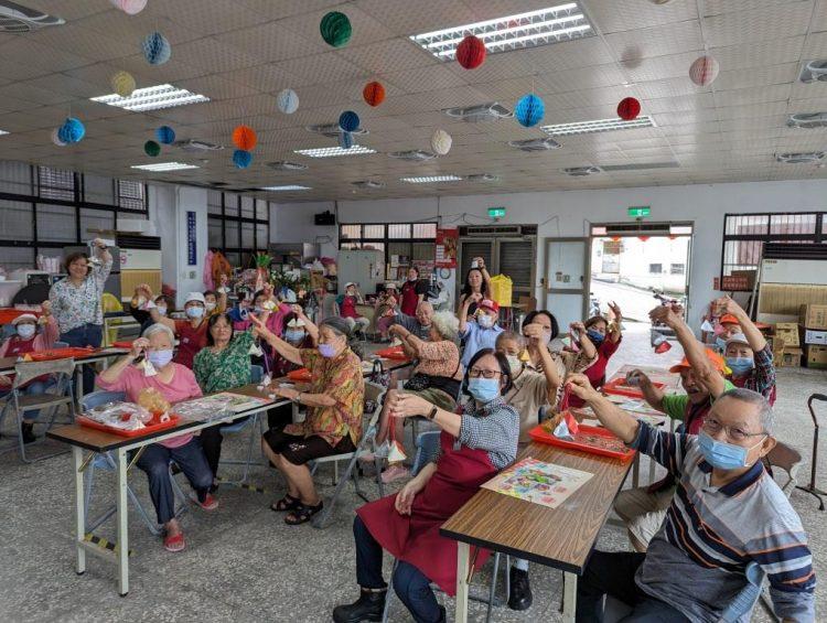 1130607長輩DIY香包紙粽子2