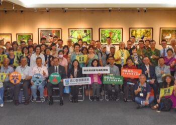 圖一：國立臺灣圖書館舉辦「群英飛羽2024世界野鳥攝影聯展及講座」