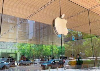 01_蘋果市占率下滑，七月以27.2%的市占率排名第二