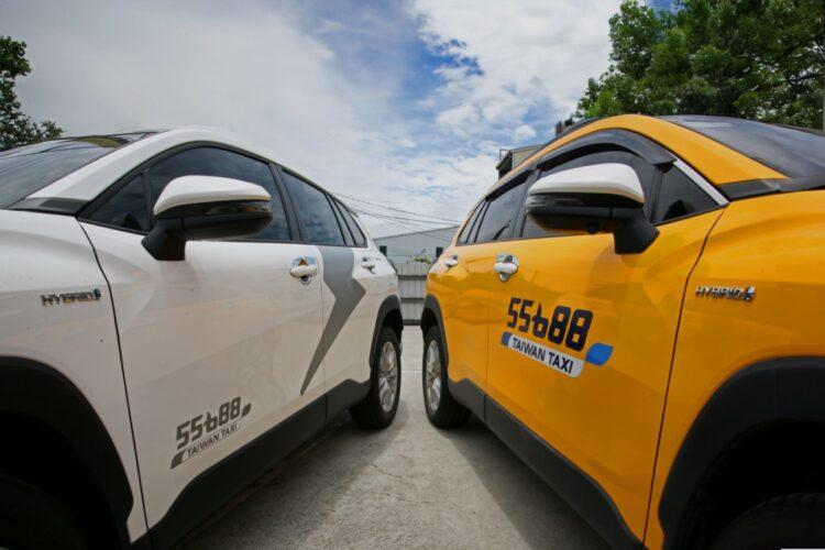 圖一_55688指出,集團重視ESG的推動,在環境面向持續擴充台灣最大的節能減碳車隊,對於社會面向,以行動支持台灣計程車駕駛暖心協會關懷需要幫助的計程車駕駛。