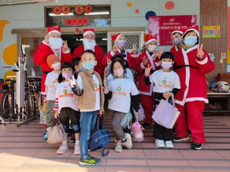 LINE_ALBUM_1131217祈樂園與小橘子幼兒園代間融合_241218_20