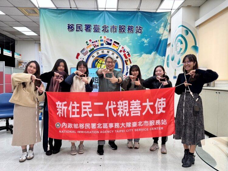 圖一:移民署辦理新住民二代培力課程,學習社群短影片拍攝剪輯。jpg