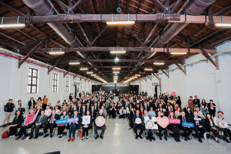 9533379f-0914-4b64-8345-c32e66ce5df2