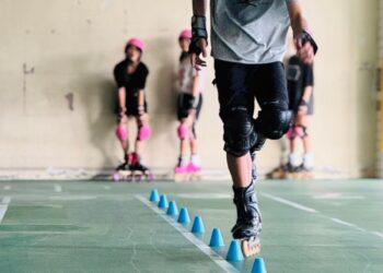 才藝隊直排輪成員練習照