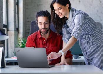 【新聞照片1】 Lenovo於CES 2025大展發表一系列突破性AI驅動的產品與解決方案，展現品牌於商務、遊戲及日常應用領域的創新實力