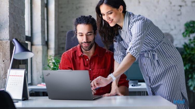 【新聞照片1】 Lenovo於CES 2025大展發表一系列突破性AI驅動的產品與解決方案,展現品牌於商務、遊戲及日常應用領域的創新實力