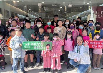 封館挑衣大成功 暖心又暖身-分享