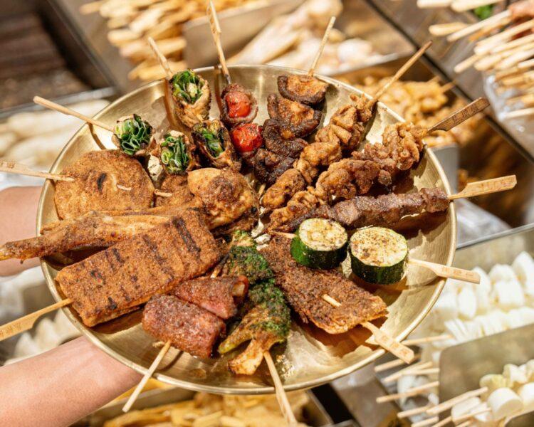 圖說：多樣化現烤串燒，滿足不同宵夜族的味蕾。（資料來源：焦糖楓）