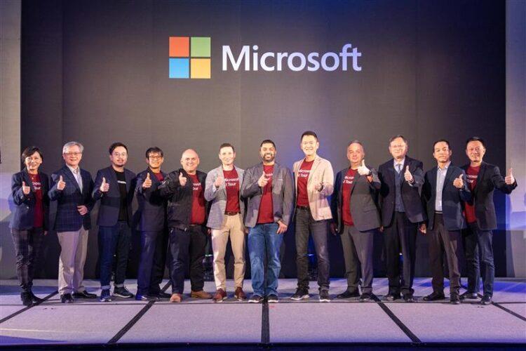 【新聞照片一】Microsoft AI Tour 全球巡迴高峰會台北場於今(14)日盛大登場,邀集微軟國內外重磅講者與來自科技、金融、醫療、電信業等產業生態系夥伴蒞臨現場共襄盛舉。