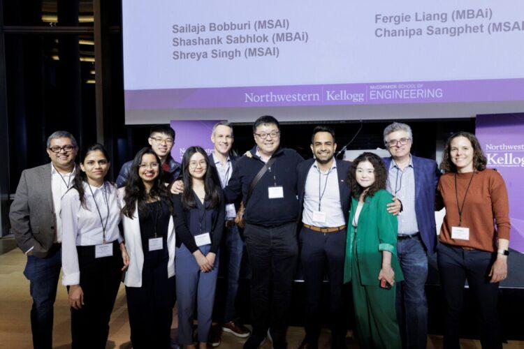 【新聞照片】ViewSonic技術支援的西北大學學生團隊,憑藉「AI教科書生成器」奪得Capstone課程學習成果競賽首獎,展現AI在教育領域的創新應用。