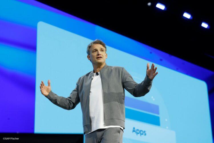 SAP 全球 CEO 柯睿安於藍寶石大會發表演說