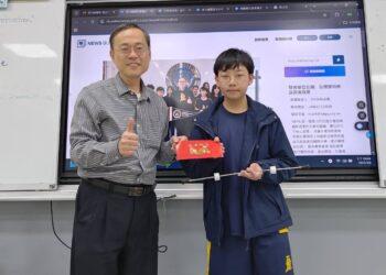 康乃薾國際實驗國高中連品羲同學的「速乾衣架」 (1)