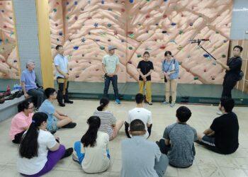 啟明學校視障攀岩