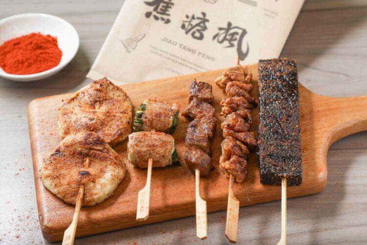 圖說:第一至五名由左起為圓甜不辣、蔥肉捲、牛腹肉捲、雞皮、豬血糕,是焦糖楓2024年人氣外送TOP5品項。(資料來源:焦糖楓)