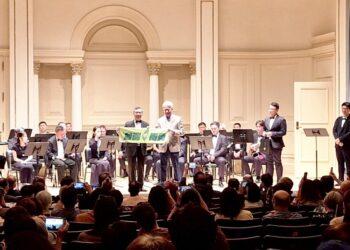 EC67C3CD-E42D-4A6E-8C6D-3BEB862A41C5