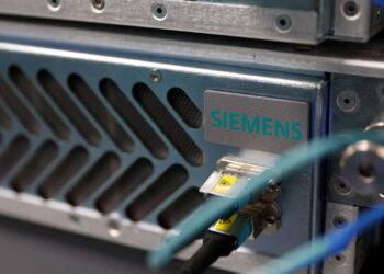 【媒體快訊圖片】西門子 Veloce CS 助力 Arm Neoverse 運算子系統的確認與驗證