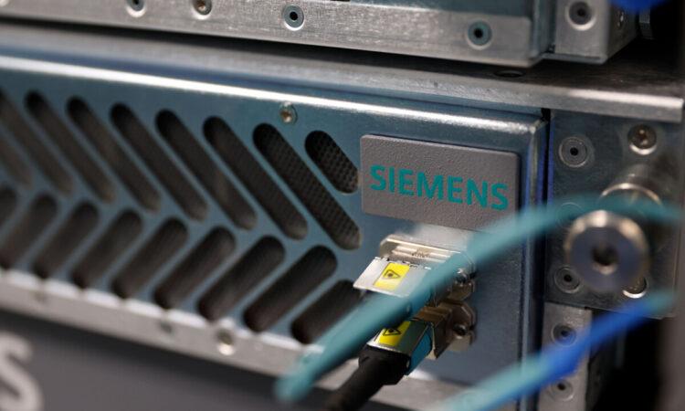 【媒體快訊圖片】西門子 Veloce CS 助力 Arm Neoverse 運算子系統的確認與驗證