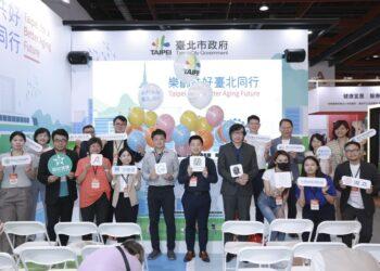 長官及貴賓小尺寸