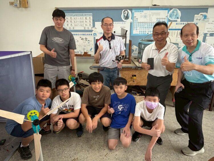 LINE_ALBUM_20250826東石國中風力研習_250826_200