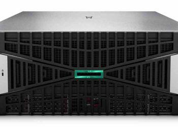 HPE_ProLiant DL380a_Gen12_FrontTop_Persp_BezelOn_