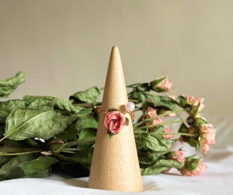 rose-pearl-ring