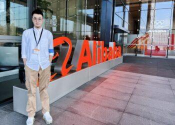 潘偉亷顧問 - 阿里巴巴 0001