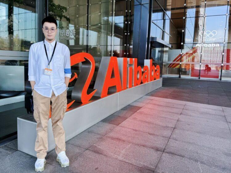 潘偉亷顧問 - 阿里巴巴 0001