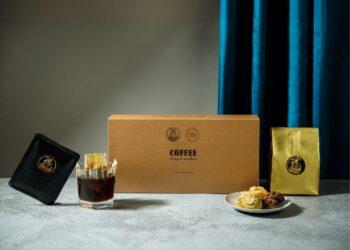 多元咖啡禮盒因為兼顧實用與質感，在近年成為民眾挑選禮盒時的首選。（圖／黑曜金豆)