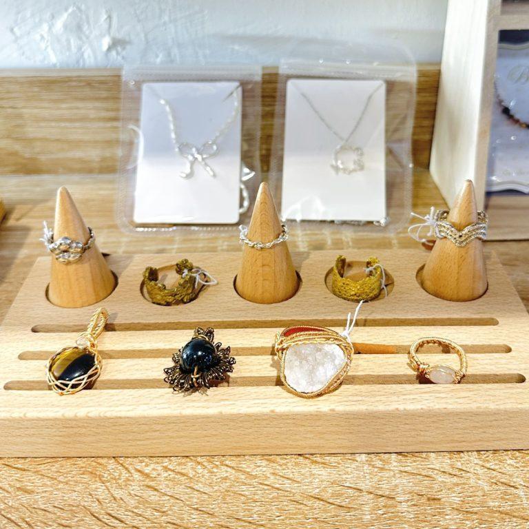 wire-wrapping-jewelry-workshop