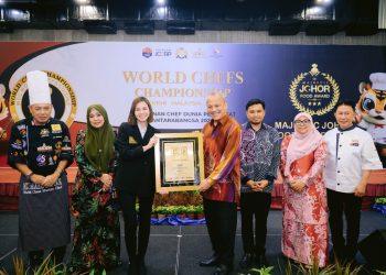 世界廚藝大賽於柔佛新山舉行，並獲 ASEAN RECORDS 認證
